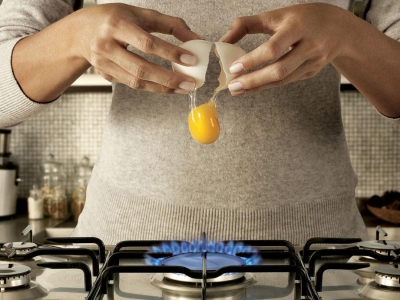 تصویر تبلیغاتی شرکت حمل بار Sedex: تخم‌مرغ