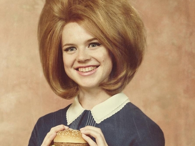 تصویر تبلیغاتی مک‌دونالد: بیگ‌مک افسانه‌ای ۱