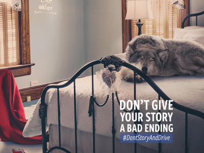 تصویر تبلیغاتی تویوتا: شنل قرمزی