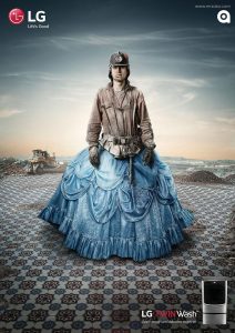 تصویر تبلیغاتی ال‌جی: شستشوی سخت و لطیف با هم ۱
