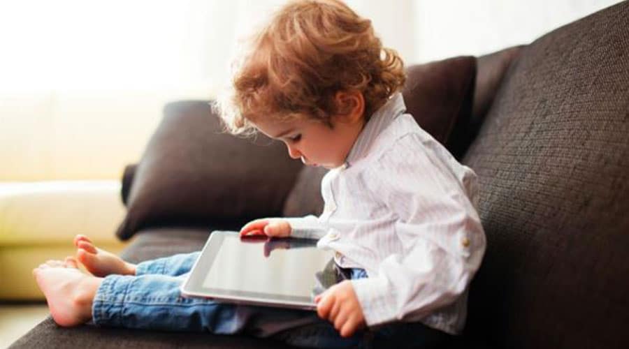 چگونه از کودکان در پیاده سازی تجربه کاربری ux موفق کمک بگیریم؟