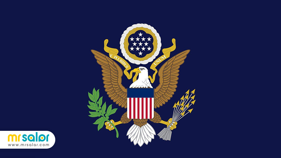 عقاب سر سفید، نماد بزرگ ایالات متحده آمریکا و پرچم آمریکا